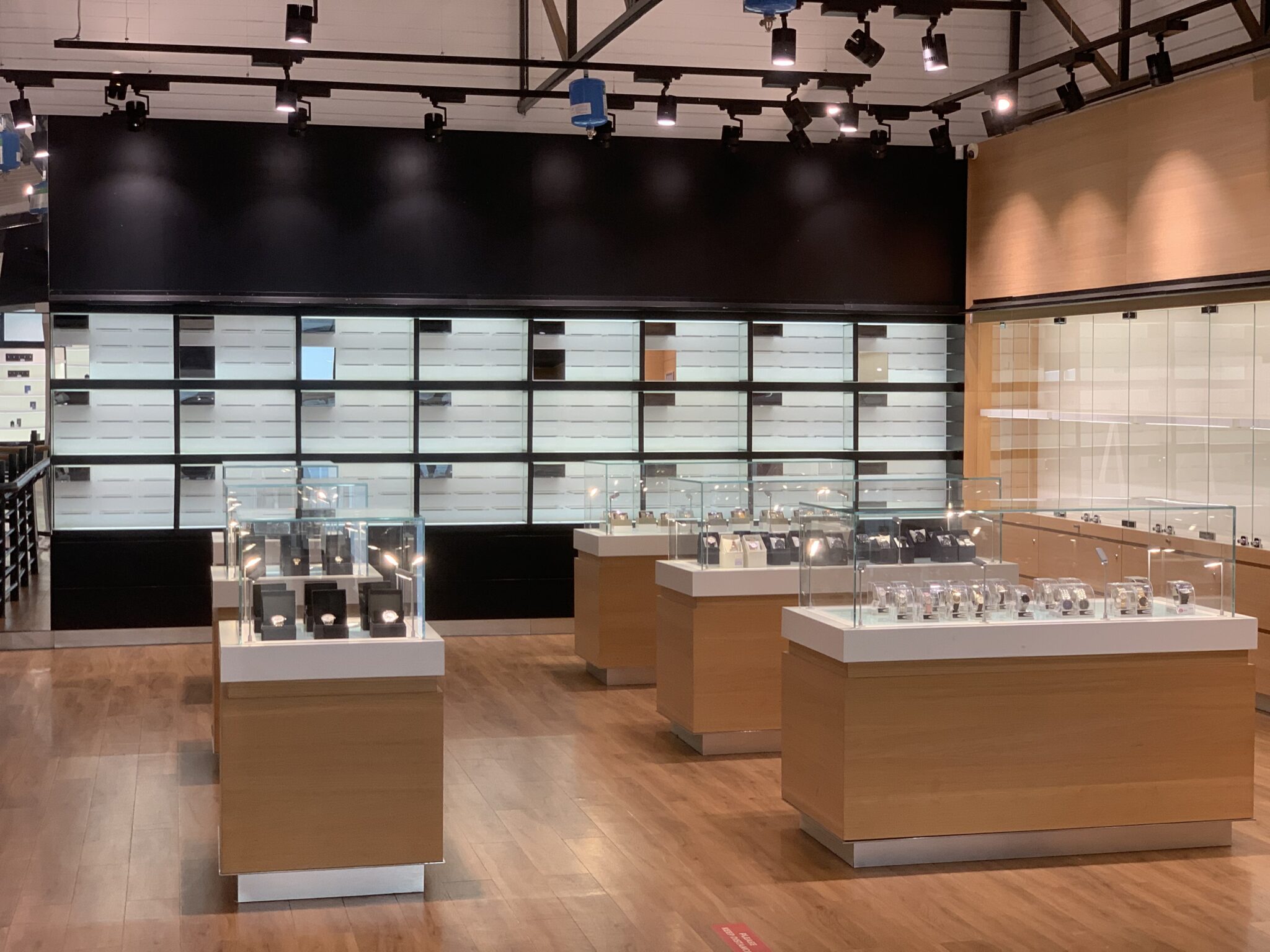 UN Commissary – Joinery & Retail Display Units